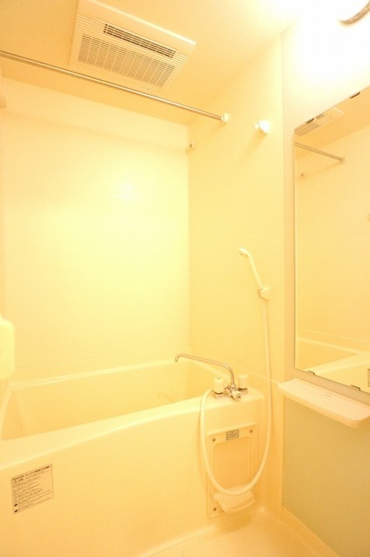 バス・シャワールーム　図面と現状に相違がある場合には現状を優先