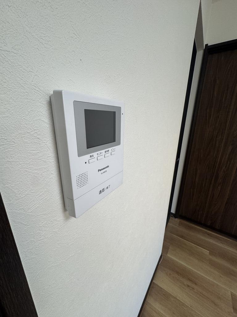 セキュリティ　TVモニター付インターホン
