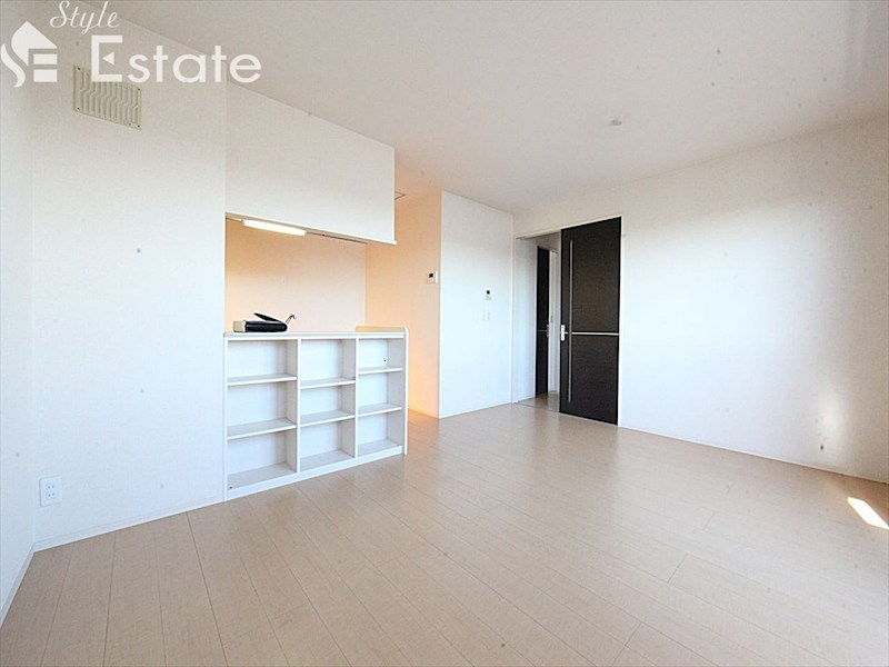 居室・リビング　内装