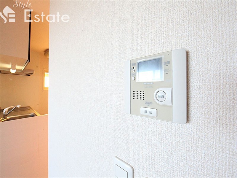 セキュリティ　モニター付きインターホン