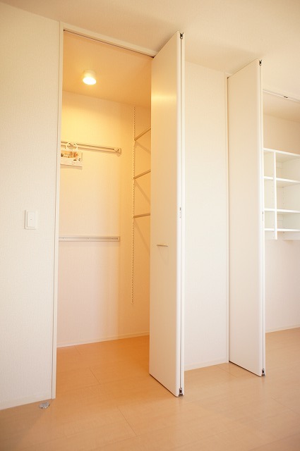 収納　図面と現状に相違がある場合には現状を優先