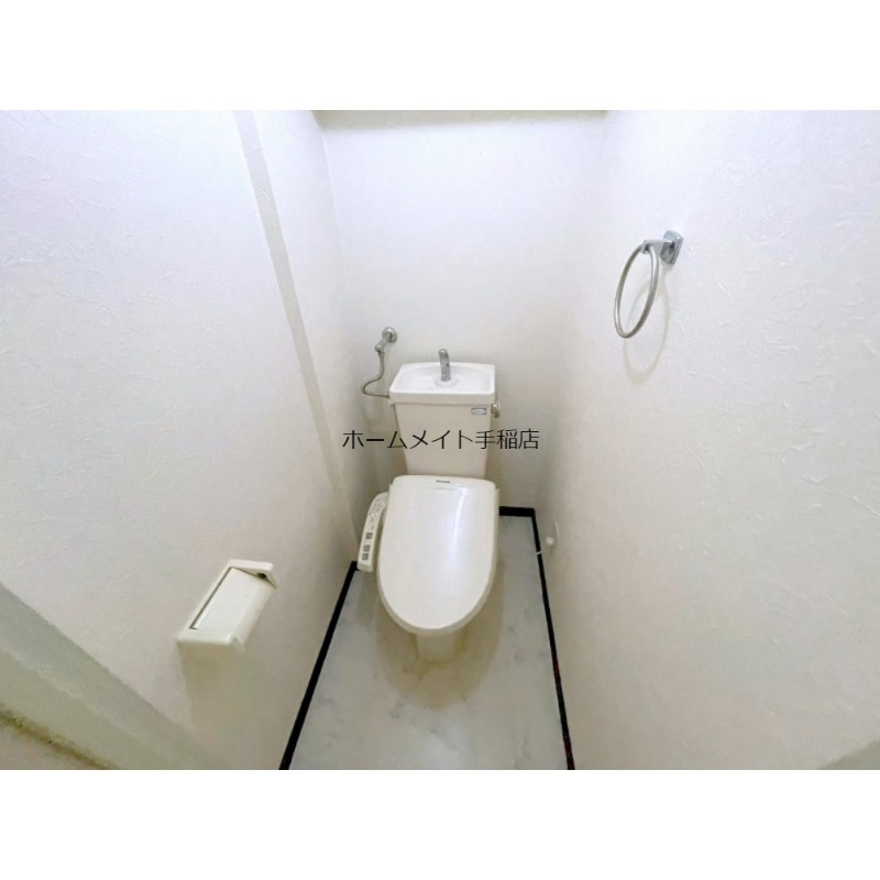 トイレ　ウォシュレット付き♪