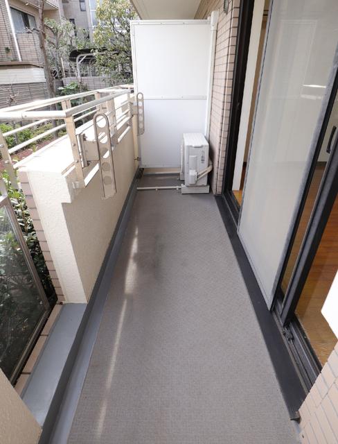 バルコニー　バルコニー