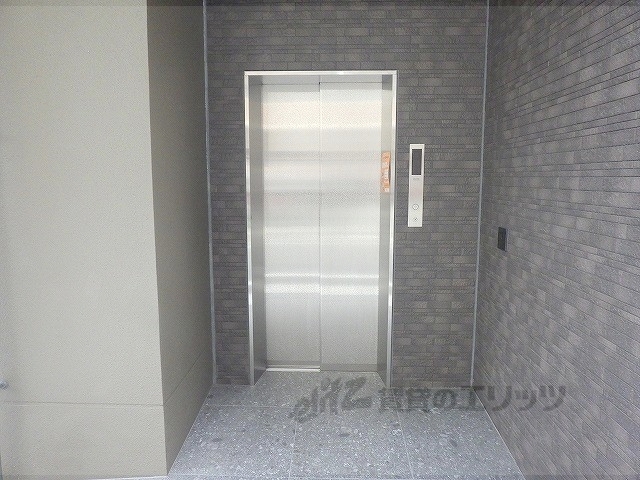 その他　エレベーター