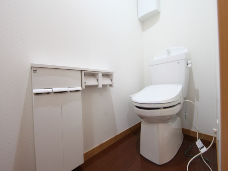 トイレ　ウォシュレット付きトイレ