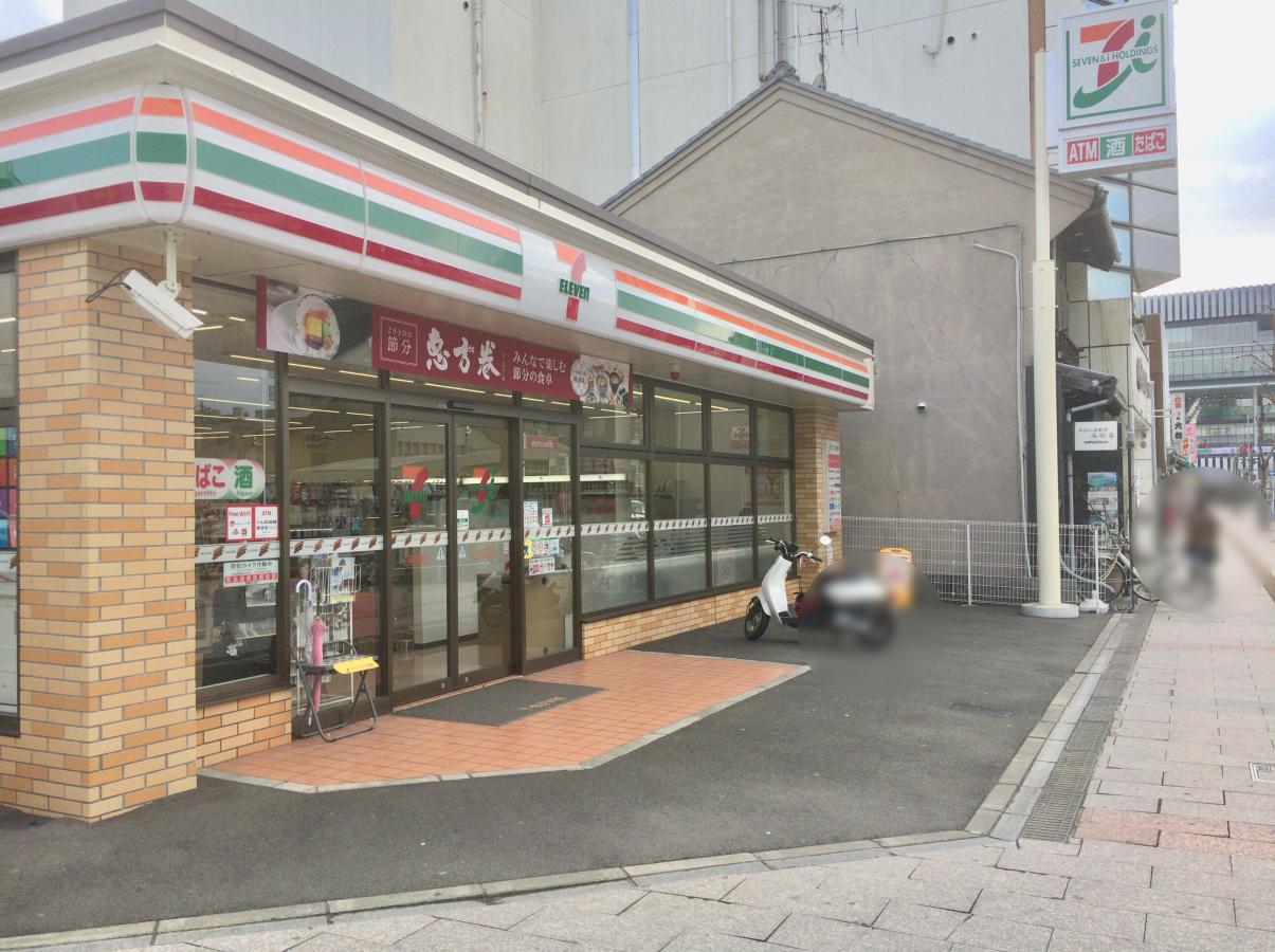コンビニ　セブンイレブン一宮栄3丁目店（コンビニ）まで678m