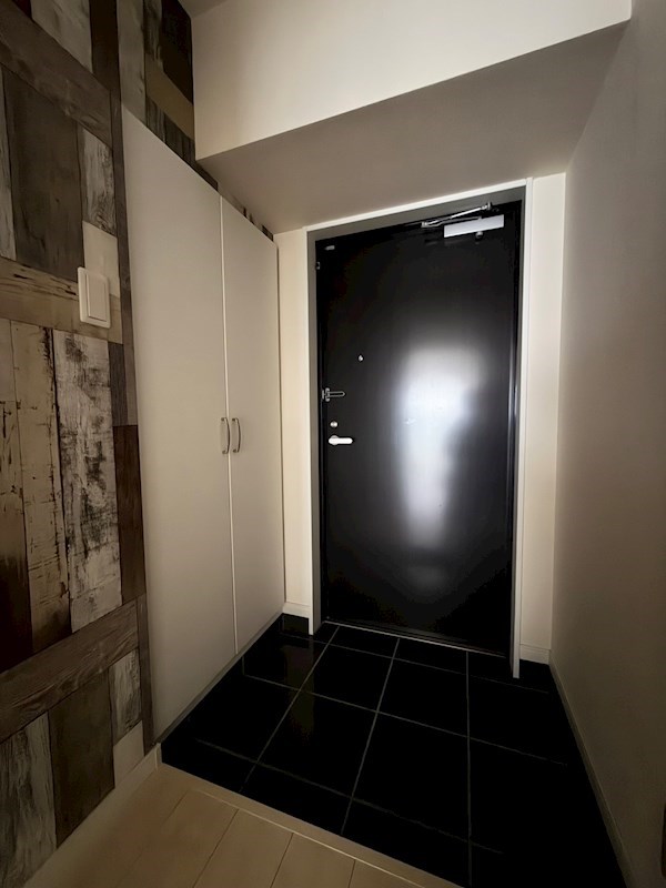 玄関　参考写真です。現状優先