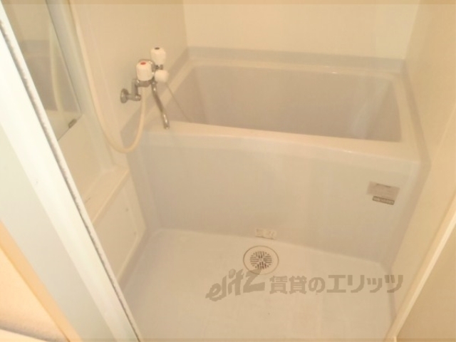 バス・シャワールーム　エアコン