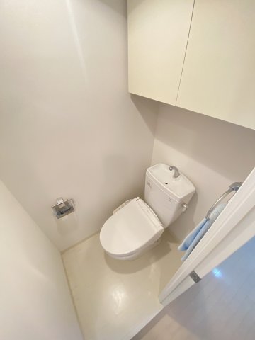トイレ　シンプルで使いやすいトイレです