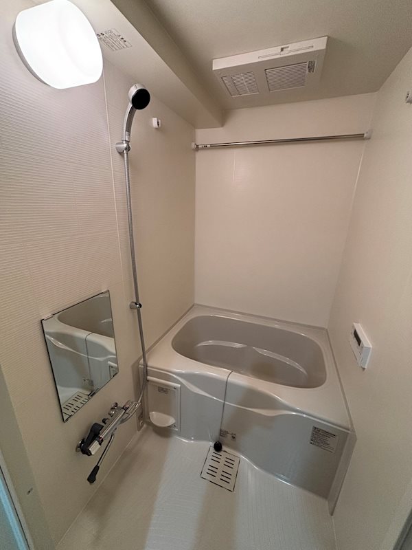 バス・シャワールーム　日々の疲れを癒すお風呂付です。