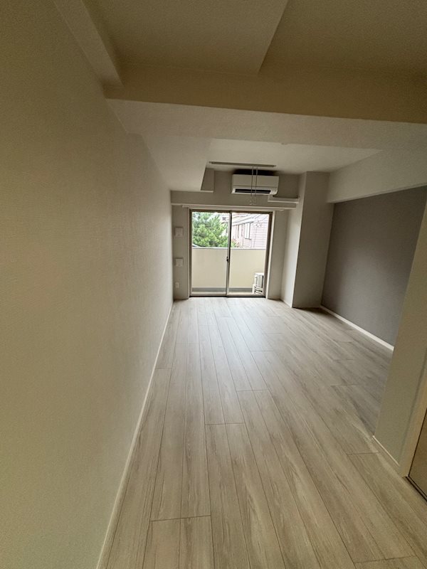 居室・リビング　ゆったり過ごせる居間です。