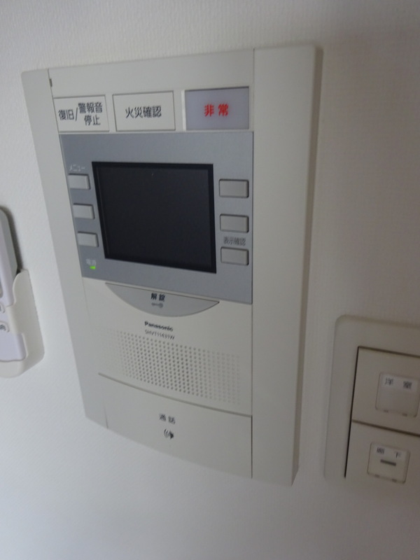 セキュリティ　モニターホン完備！