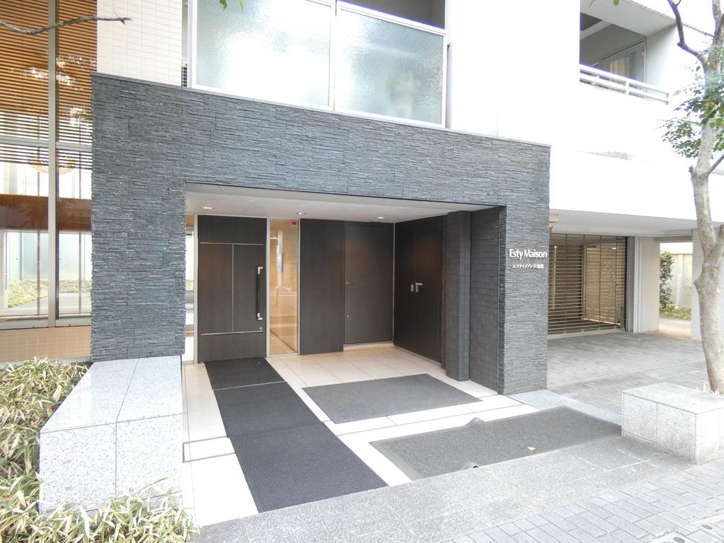 エントランス　エントランス