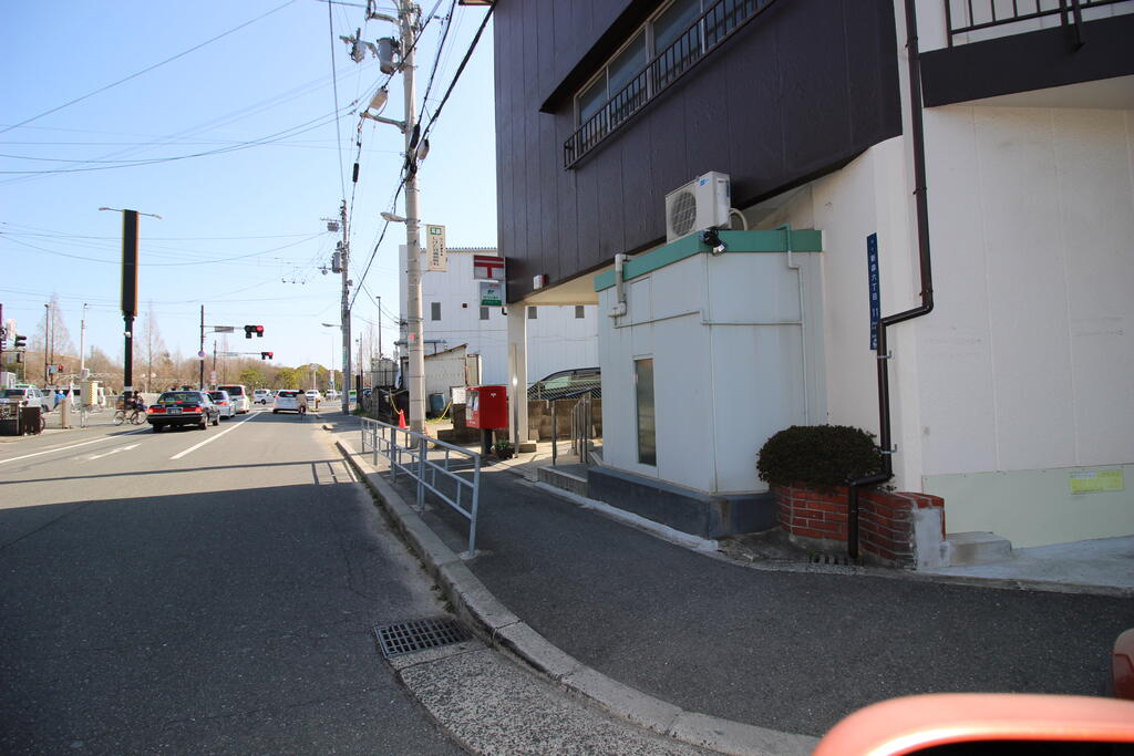 郵便局　旭新森六郵便局（郵便局）まで229m