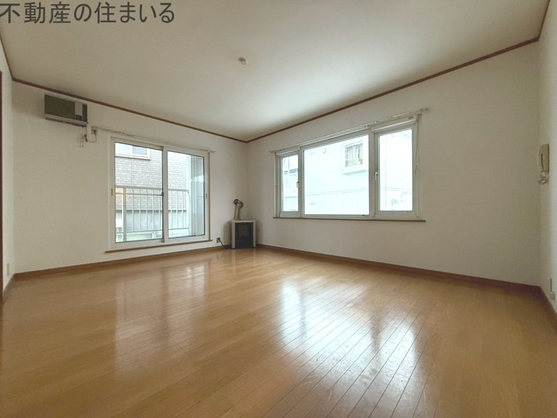 居室・リビング　キッチン