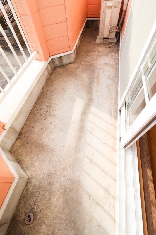 バルコニー　図面と現状に相違がある場合には現状を優先