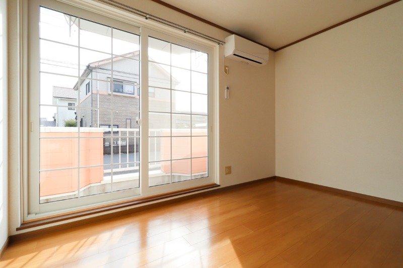 居室・リビング　図面と現状に相違がある場合には現状を優先