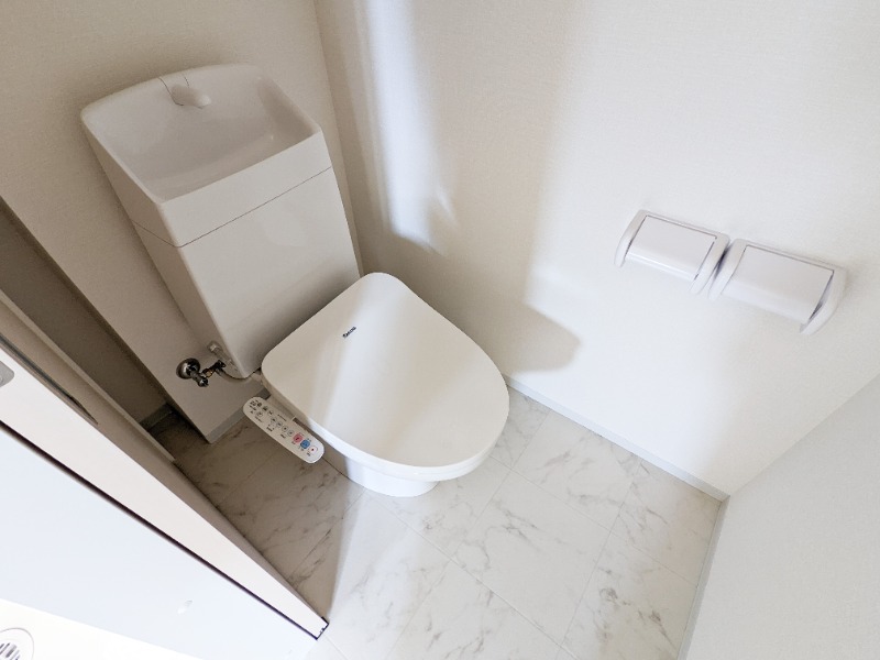 トイレ　図面と現状に相違がある場合には現状を優先