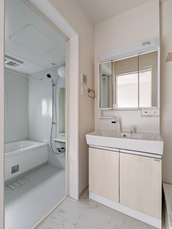 洗面設備　図面と現状に相違がある場合には現状を優先