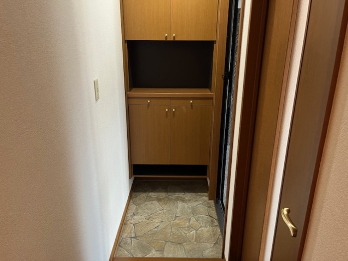玄関　シューズボックス