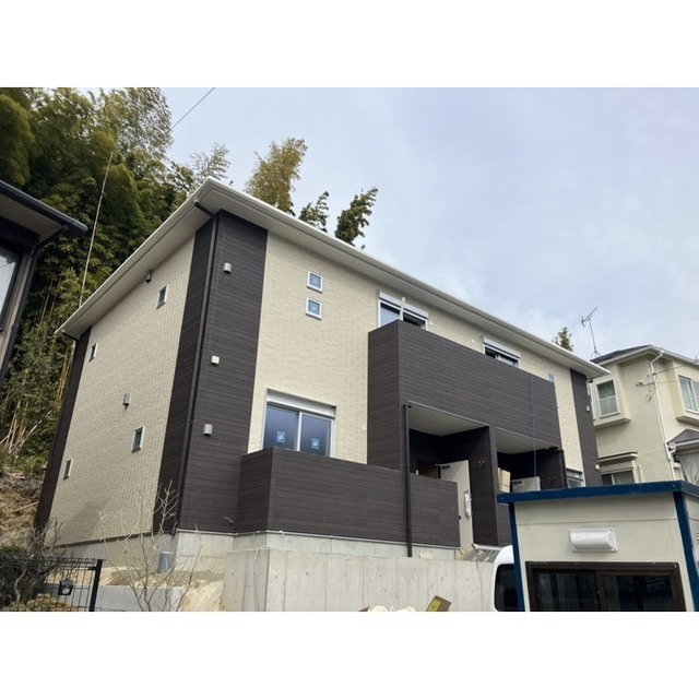 建物外観　建築中