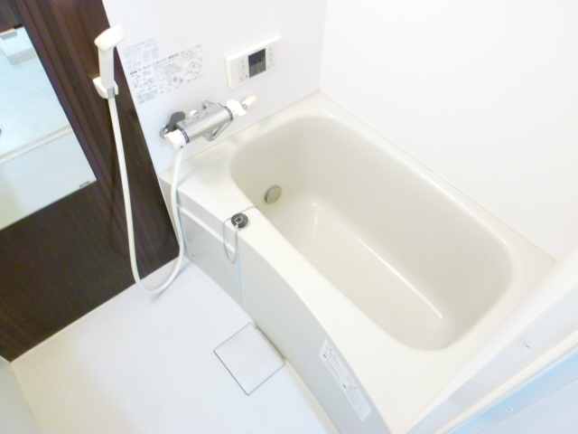 バス・シャワールーム　※モデル