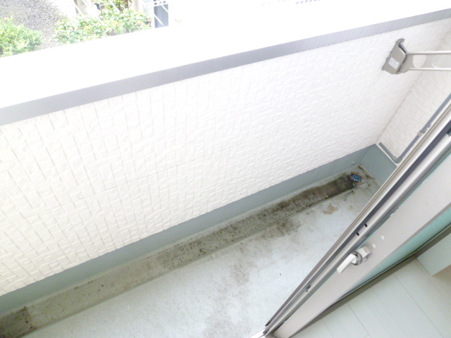 バルコニー　※モデル