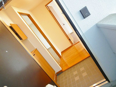 玄関　参考写真になります。