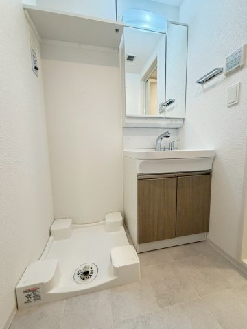 洗面設備　詳細は、RISUMO江坂本店までお問合せください♪