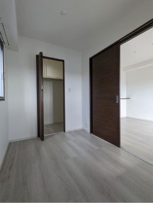 居室・リビング　※類似物件の写真となります。現状優先。