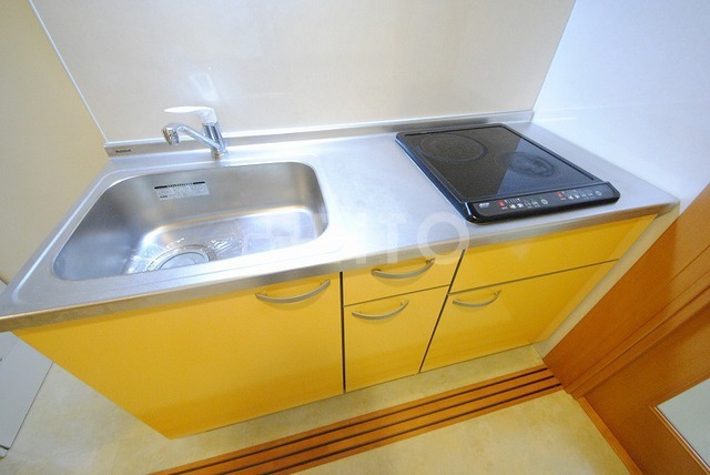 キッチン　写真は１０２号室