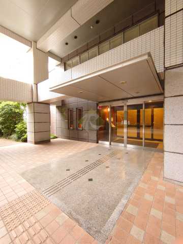 エントランス　アクロス目黒タワー