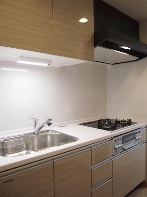 キッチン　キッチンでお料理をお楽しみください