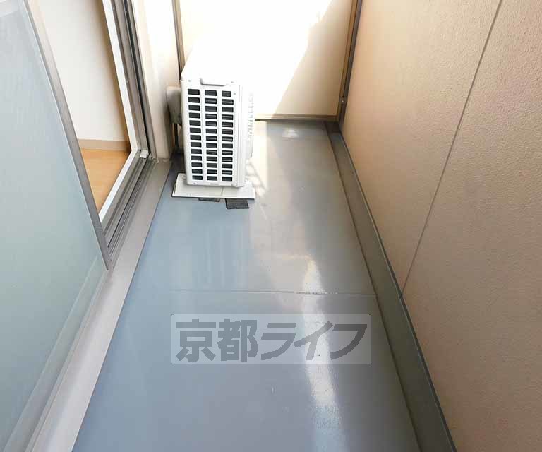 バルコニー　広々としたバルコニーです