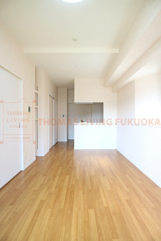 居室・リビング　リビング※別号室参考写真