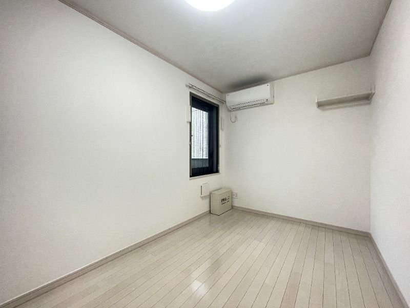 居室・リビング　別号室参考画像