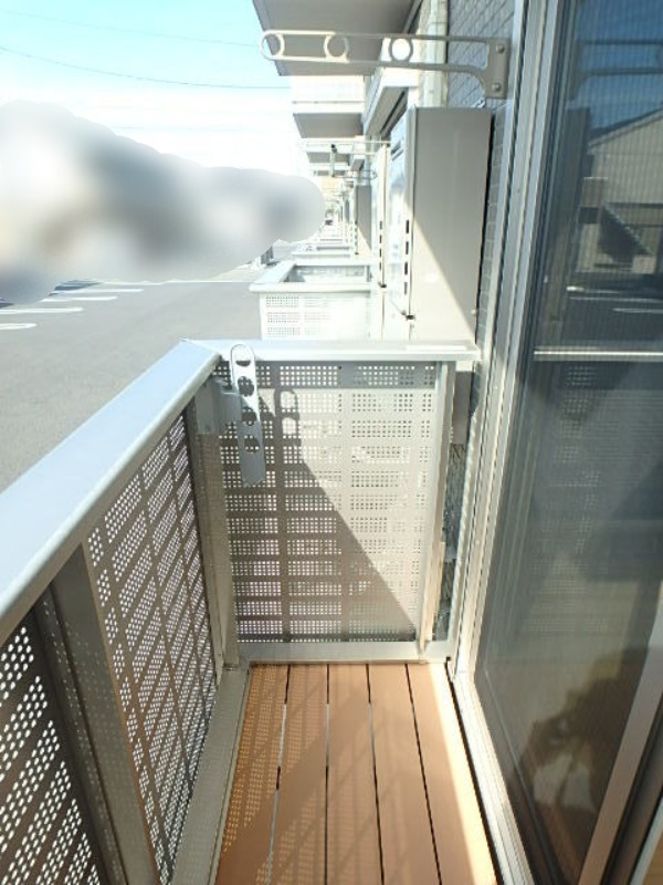 バルコニー　図面と現状に相違がある場合には現状を優先