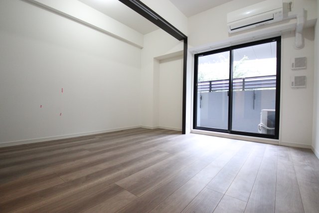 居室・リビング　別室の参考写真です。※現況優先