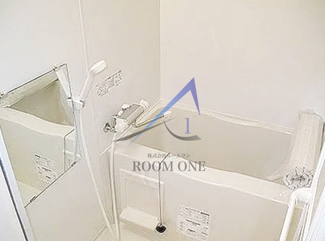 バス・シャワールーム　お風呂です。