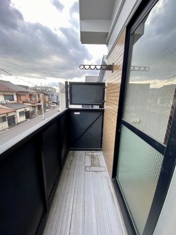 バルコニー　※同物件別号室の写真になります（間取り反転）