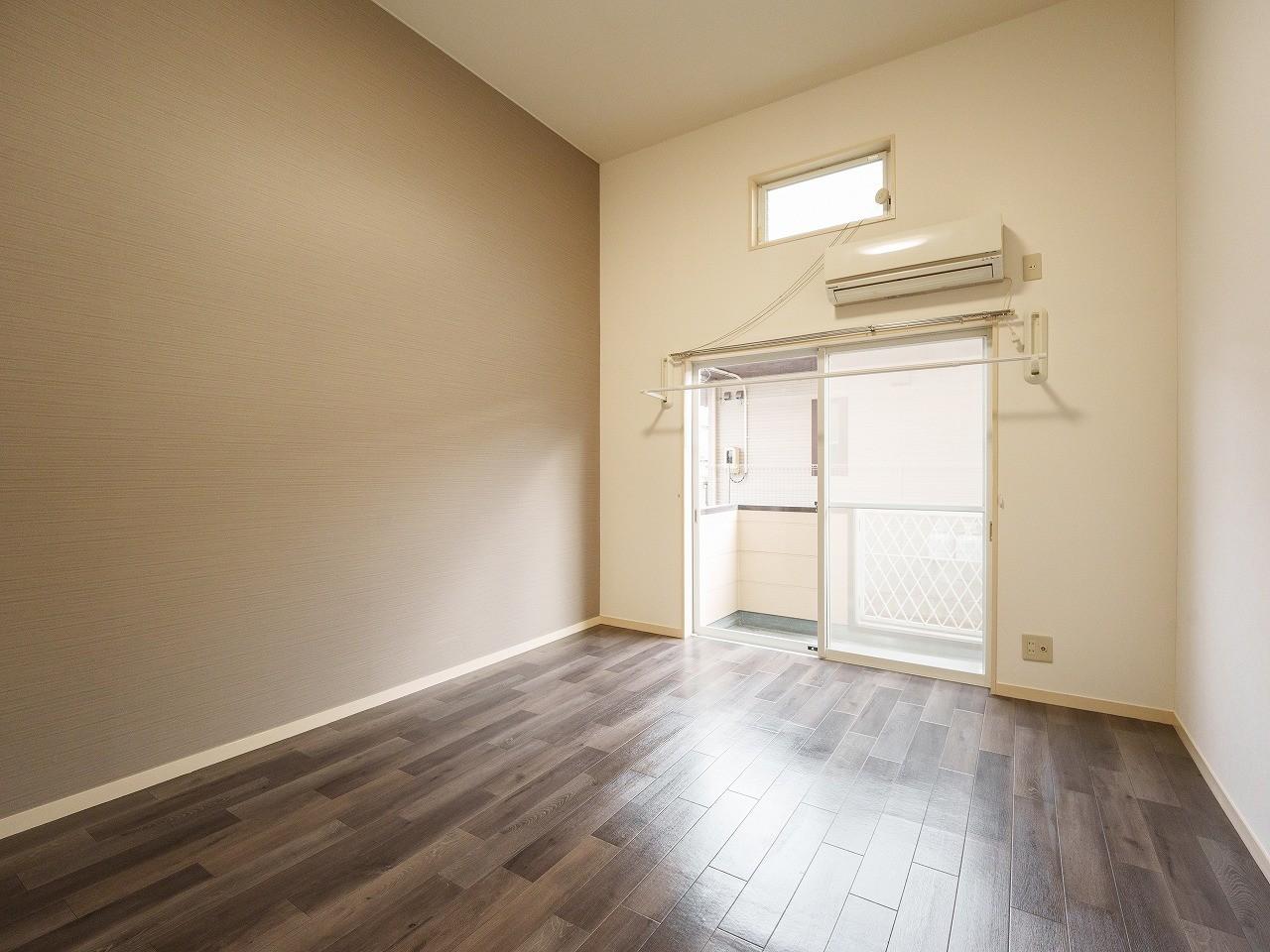 居室・リビング　南面リビング日当たり良好