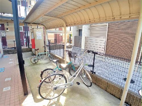 その他共有部分　駐輪場完備