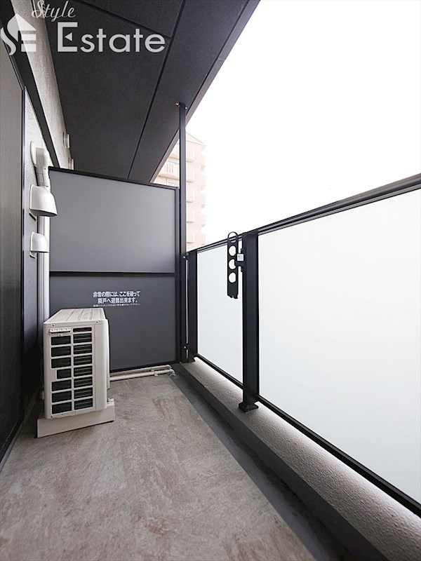 バルコニー　バルコニー