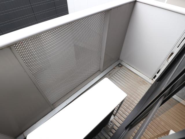 バルコニー　落ち着いた時間を過ごせるバルコニーです
