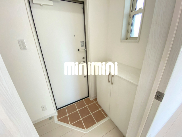 玄関　玄関からの眺めです。