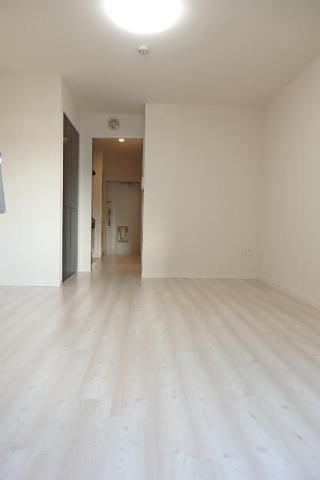 居室・リビング　室内きれいです！