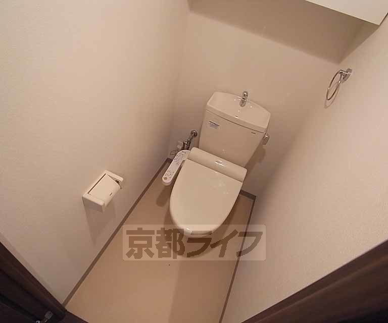 トイレ　清潔感のある洋式トイレです。