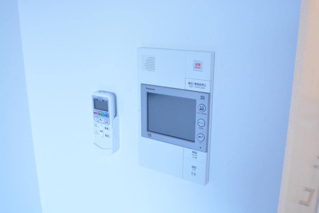 セキュリティ　カメラ付インターホン