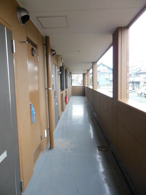 エントランス　★お部屋探しは株式会社タウンハウジング東京まで★