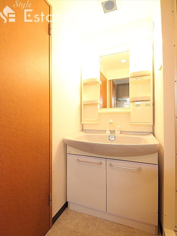 洗面設備　洗面所